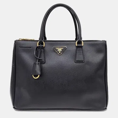 Pre-owned Prada Saffiano Lux Tote And Shoulder Bag(bn2274) In Black