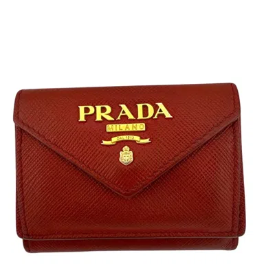 Pre-owned Prada Saffiano Red Color Leather Wallet (tri-fold) ()