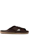 Prada Sandalen Mit Überkreuzten Riemen In Brown