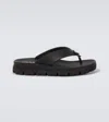 Prada Black Sandals With Wide Strap And Durable Sole In Schwarz