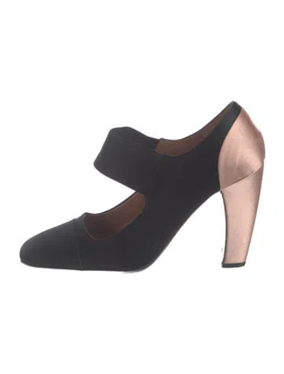 Pre-owned Prada Satin D'orsay Pumps