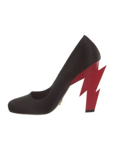 Pre-owned Prada Satin Pumps In Black