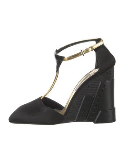 Pre-owned Prada Satin T-strap Pumps In Black