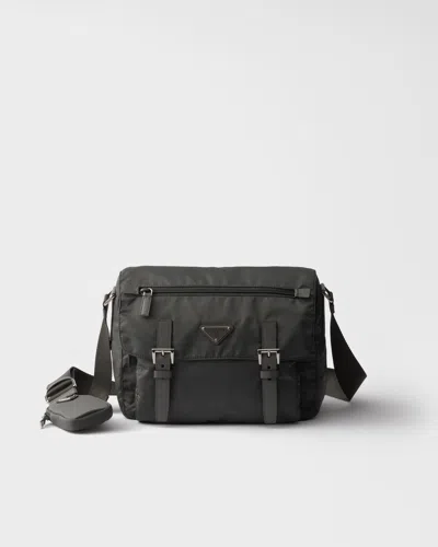 Prada Schultertasche Aus Re-nylon In Gray