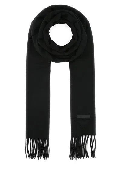 PRADA SCIARPA IN CASHMERE NERO  UOMO