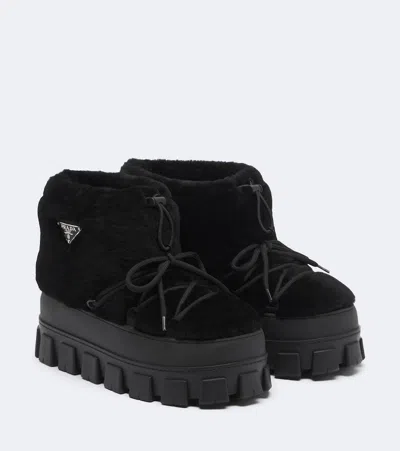 Prada Shearling Snow Boots In Black