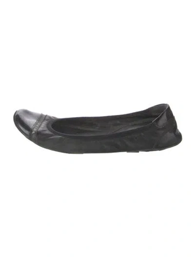 Pre-owned Prada Signature Logo Leather Flats In Black