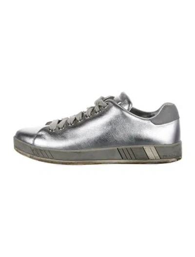 Pre-owned Prada Signature Logo Leather Sneakers In Silver