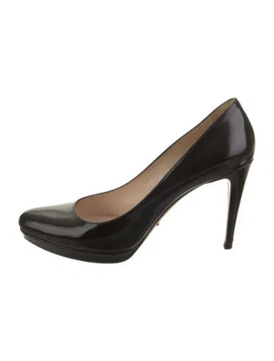 Pre-owned Prada Signature Logo Patent Leather Pumps In Black