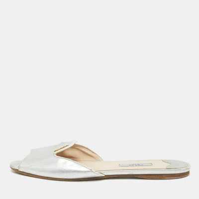Pre-owned Prada Silver Saffiano Leather Slide Flats Size 38.5