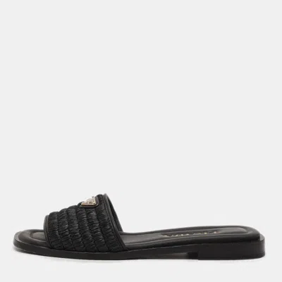 Pre-owned Prada Size 36 Black Raffia Flat Slides