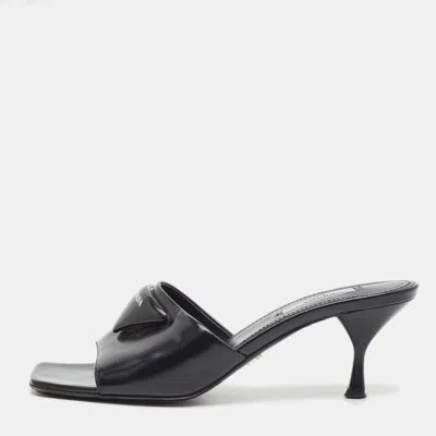 Pre-owned Prada Size 38 Black Patent Leather Triangle Logo Slide Sandals