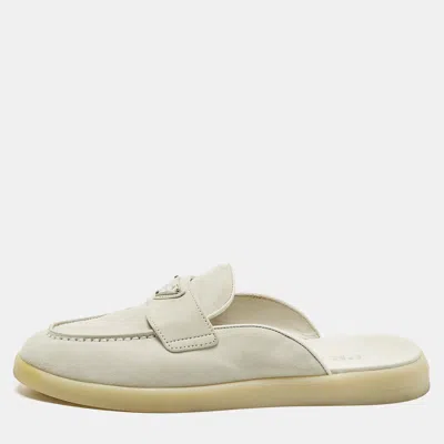 Pre-owned Prada Size 38.5 Grey Suede Logo-plaque Flat Mules In Gray