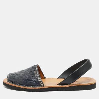 Pre-owned Prada Size 38.5 Navy Blue/black Croc Embossed And Leather Flat Sandals