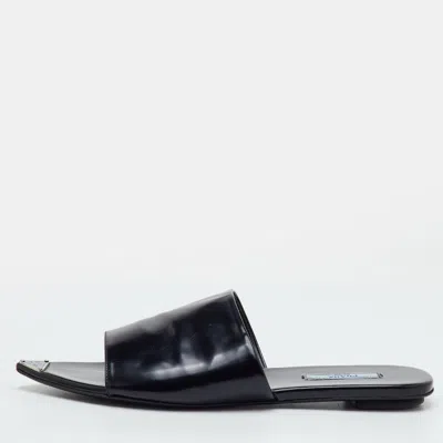 Pre-owned Prada Size 39 Black Patent Leather Triangle Logo Flat Slide Sandals