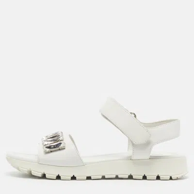 Pre-owned Prada Size 39 White Leather Crystal Embellished Flat Slingback Sandals