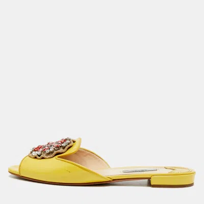 Pre-owned Prada Size 39 Yellow Patent Leather Flat Slides