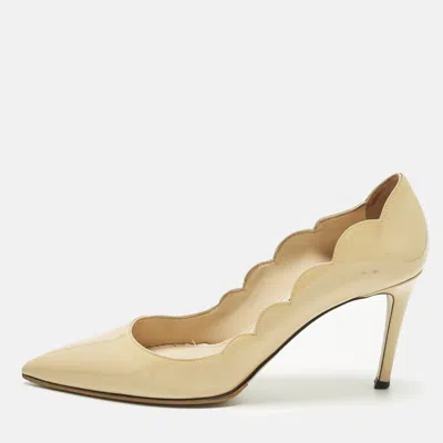 Pre-owned Prada Size 39.5 Beige Patent Leather Pointed Toe Pumps In Sand