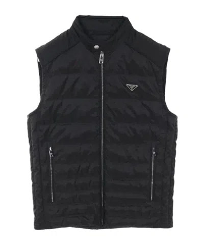 Prada Sleevless Down Vest In Black