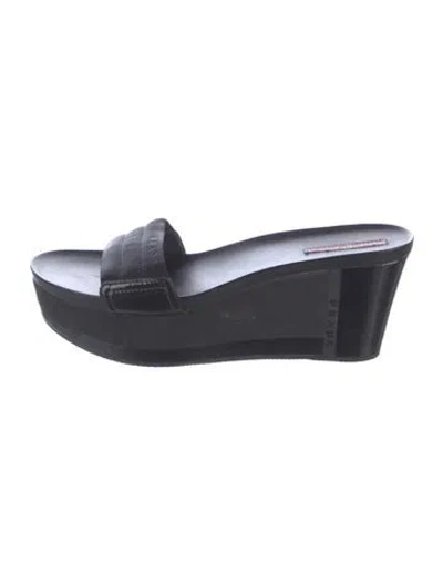 Pre-owned Prada Slides In Black