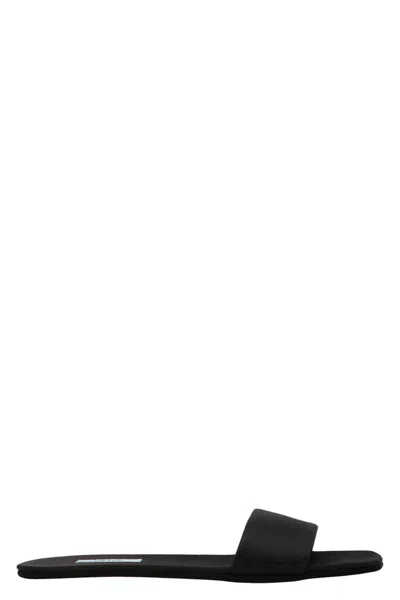 Prada Portapantofole E Pantofole In Black