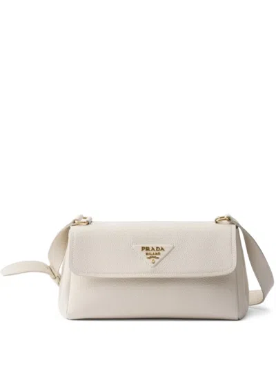 Prada Kleine Schultertasche Aus Leder In Weiss