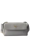 Prada Kleine Schultertasche Aus Leder