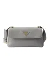 Prada Kleine Schultertasche Aus Leder In Granite Gray