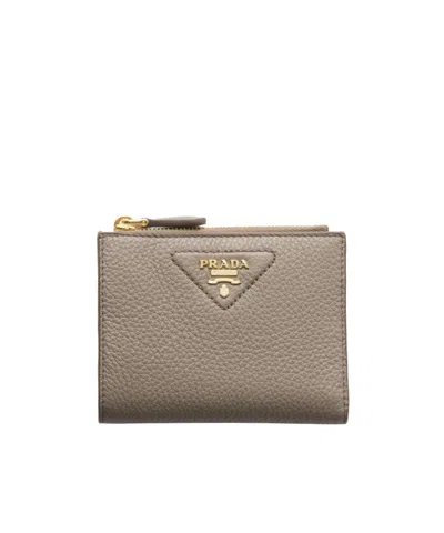 Prada Small Leather Wallet In Gray