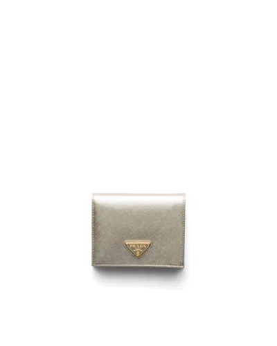 Prada Kleines Portemonnaie Aus Saffiano Leder In Gray