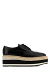 Prada Scarpe Stringate In Pelle Nera  Donna In Black