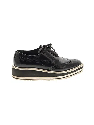 Pre-owned Prada Sneakers In Black