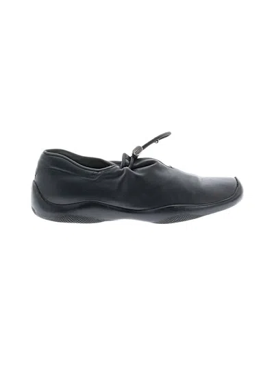 Pre-owned Prada Sneakers In Black