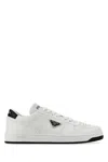Prada Sneakers Downtown In Pelle Bianca Uomo
