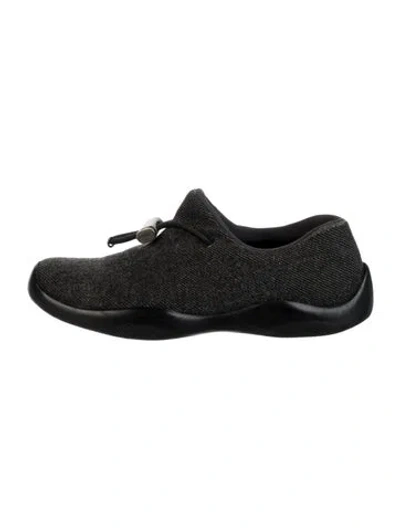 Pre-owned Prada Sneakers In Gray