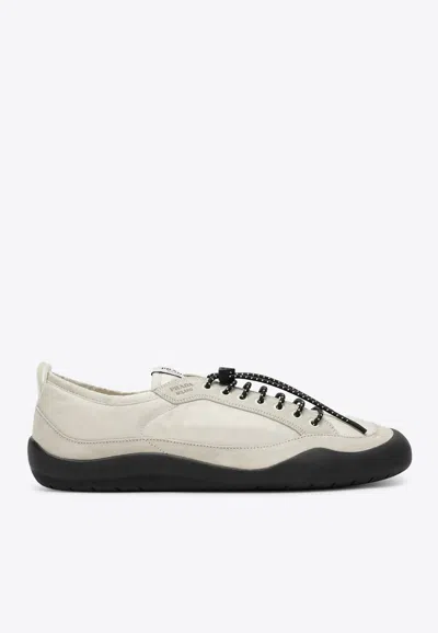 Prada Speedrock Sneaker Aus Re-nylon Und Veloursleder In White