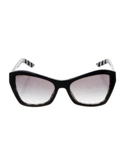 Pre-owned Prada Square Gradient Sunglasses In Black