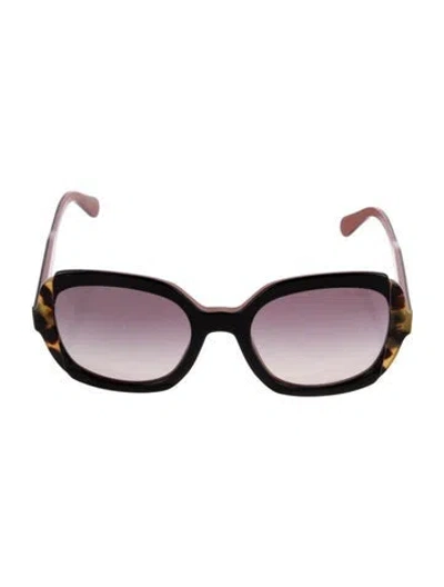 Pre-owned Prada Square Gradient Sunglasses In Black