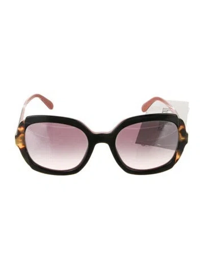 Pre-owned Prada Square Gradient Sunglasses In Black