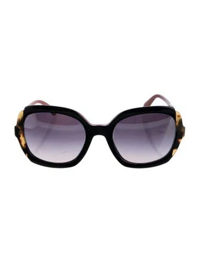 Pre-owned Prada Square Gradient Sunglasses In Black