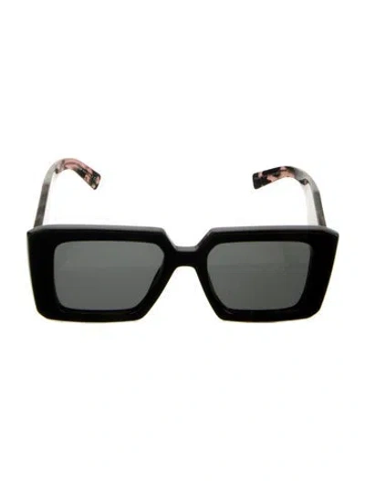 Pre-owned Prada Square Tinted Sunglasses In Black