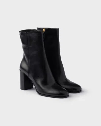 PRADA STIEFELETTEN AUS LEDER