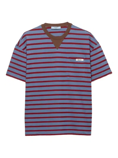 Prada Gestreiftes T-shirt Mit Tasche In Blue