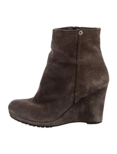 Pre-owned Prada Suede Boots In Brown