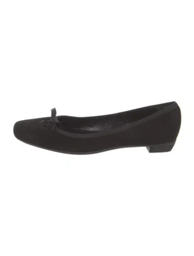 Pre-owned Prada Suede Bow Accents Flats In Black
