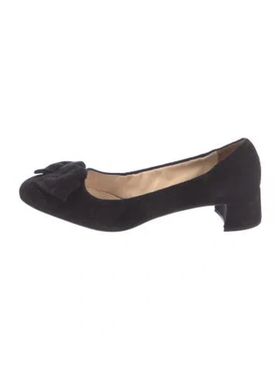 Pre-owned Prada Suede Bow Accents Pumps In Black