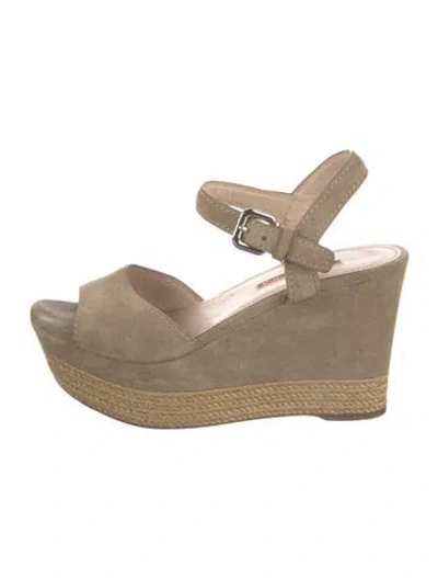 Pre-owned Prada Suede Espadrilles In Neutral