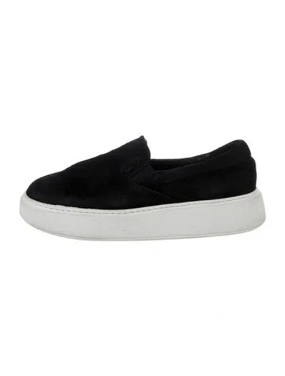 Pre-owned Prada Suede Flats In Black/white