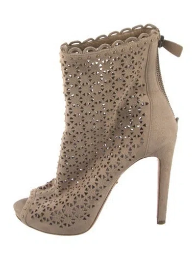 Pre-owned Prada Suede Lasercut Accents Pumps In Neutral