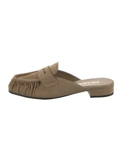 Pre-owned Prada Suede Loafers In Neutral